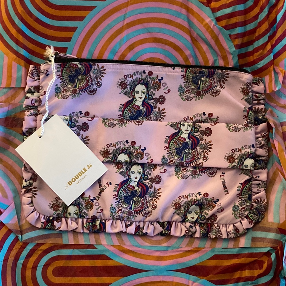 La DoubleJ Demeter hand pochette/clutch/bag/makeup pouch from Italian Designer ✨